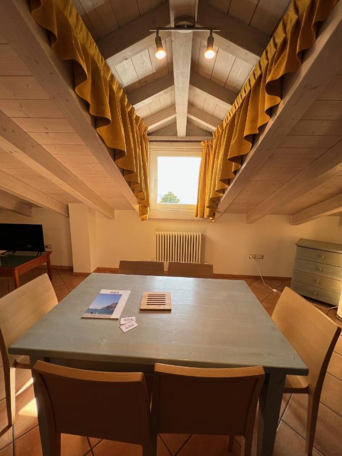 Studio Apartments Baia Azzurra 7 Torbole Sul Garda Exteriör bild