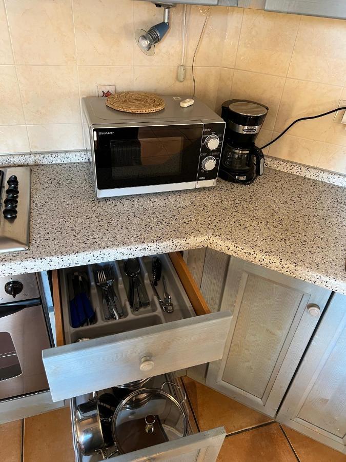 Studio Apartments Baia Azzurra 7 Torbole Sul Garda Exteriör bild